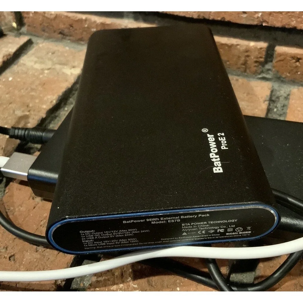 BatPower ProE 2 Portable Battery Charger ES7B‎ 98wh